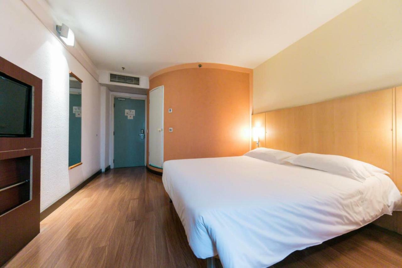 Ibis Wuhan Hankou Zewnętrze zdjęcie