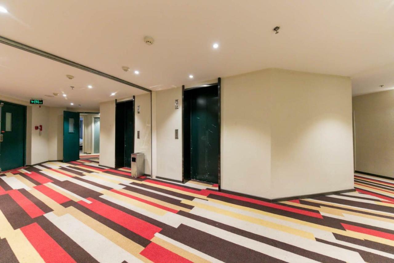 Ibis Wuhan Hankou Zewnętrze zdjęcie